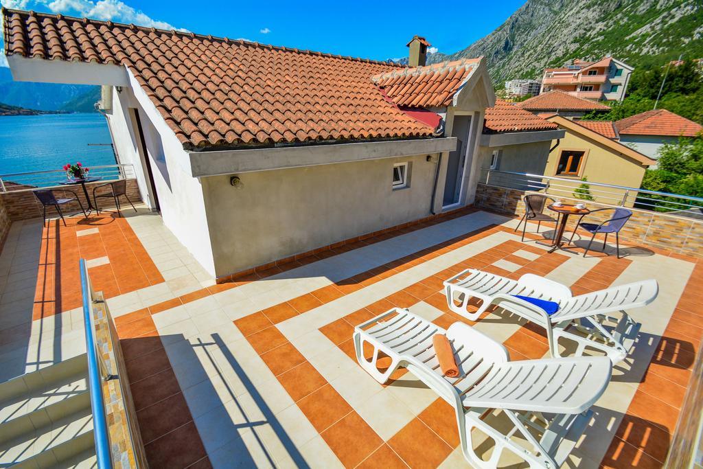 Apartment The Sea Coast Kotor Oda fotoğraf